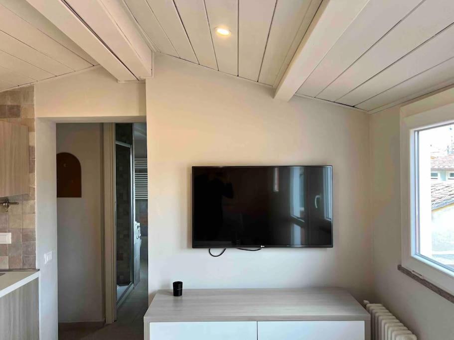 New! Uptown Terraces * Rom